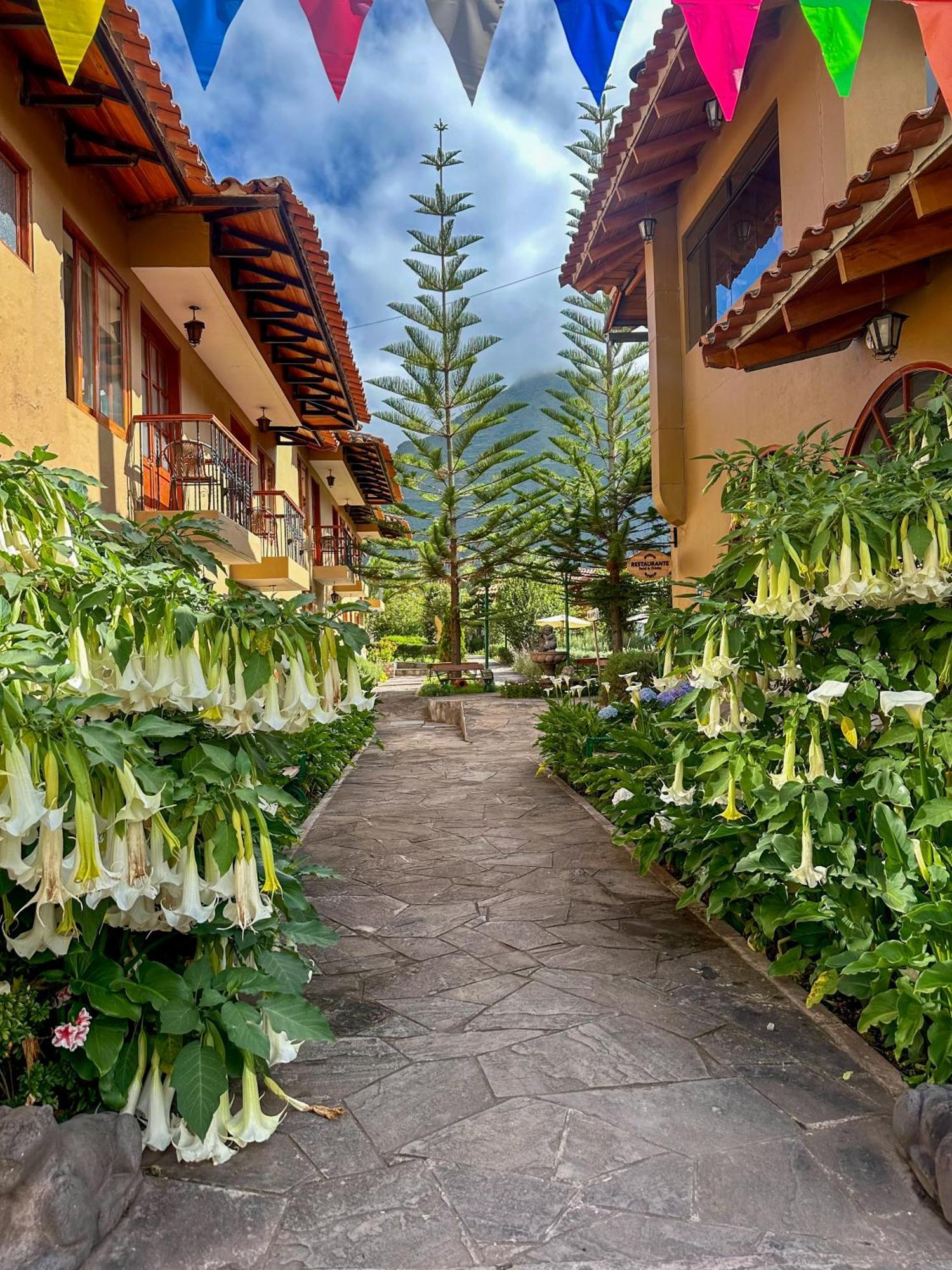 Hotel Mabey Urubamba Extérieur photo