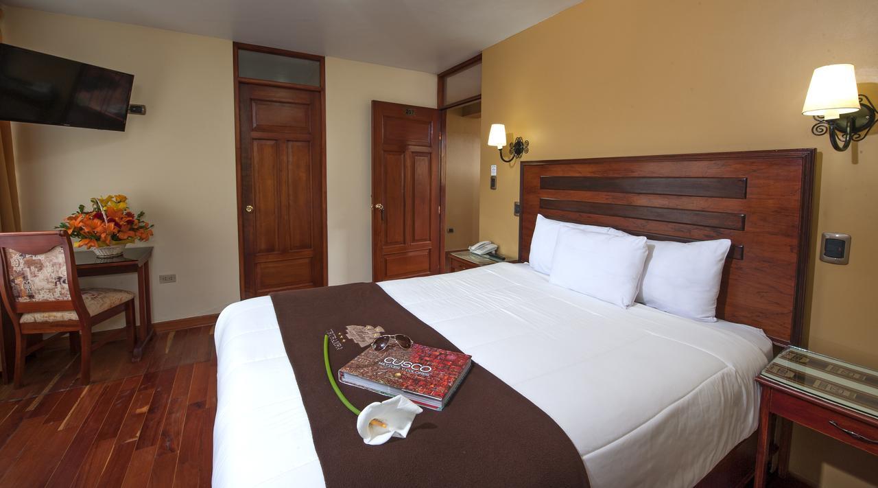 Hotel Mabey Urubamba Extérieur photo