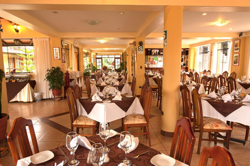 Hotel Mabey Urubamba Extérieur photo