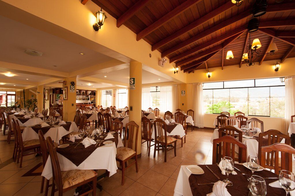 Hotel Mabey Urubamba Extérieur photo